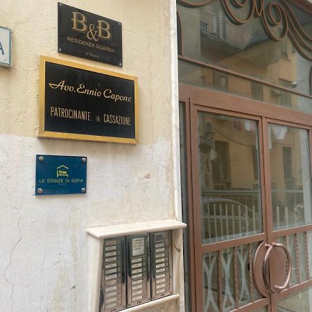 Le Stanze Di Sofia Bed & Breakfast Salerno Luaran gambar