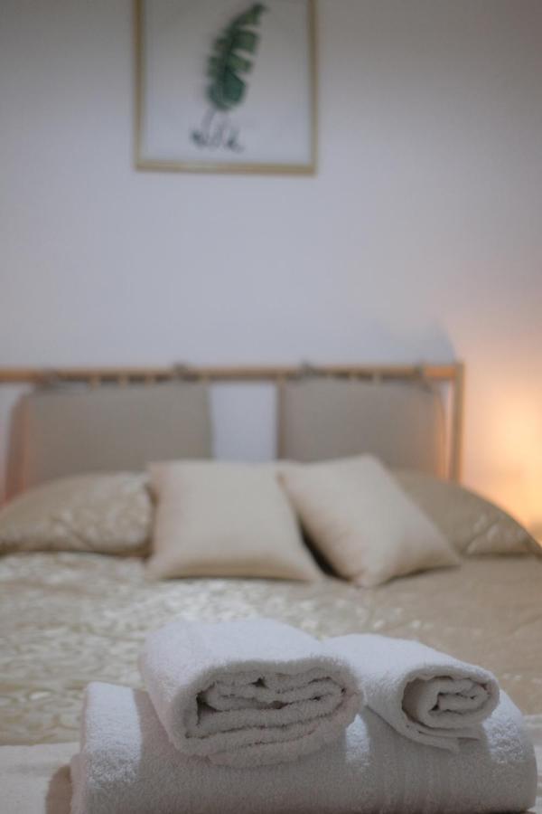 Le Stanze Di Sofia Bed & Breakfast Salerno Luaran gambar